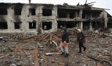 Ukrayna ordusunun yeniden kontrolü sağladığı Çernigiv çatışmaların izlerini taşıyor