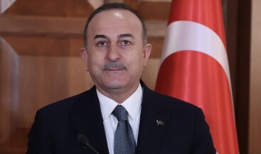 Bakan Çavuşoğlu, Azerbaycanlı ve Türkmenistanlı mevkidaşlarıyla telefonda görüştü