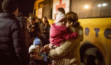 UNICEF: Ukraynalı çocukların üçte ikisi evlerini terk etti