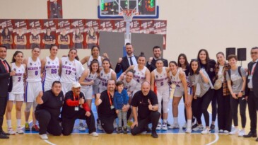 KADIN BASKETBOL TAKIMI EVİNDE GALİP GELDİ