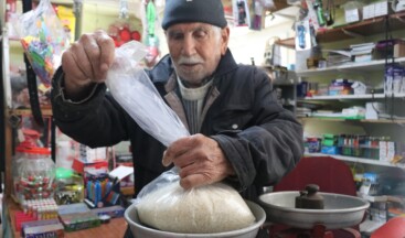 71 yıllık bakkaldan ‘dürüstlük’ vurgusu