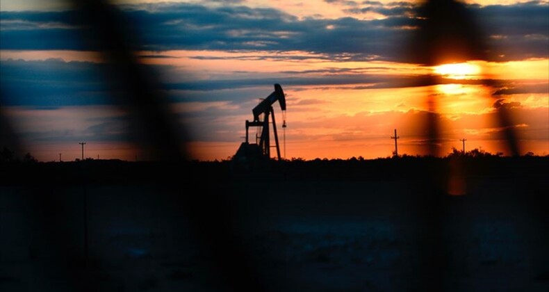 OPEC’in petrol üretimi nisanda arttı