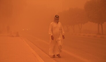 Irak’ta kum fırtınası nedeniyle eğitime ara verildi