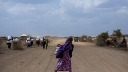 Doğu Afrika’da yüzlerce kişi göç yolunda öldü ya da kayboldu