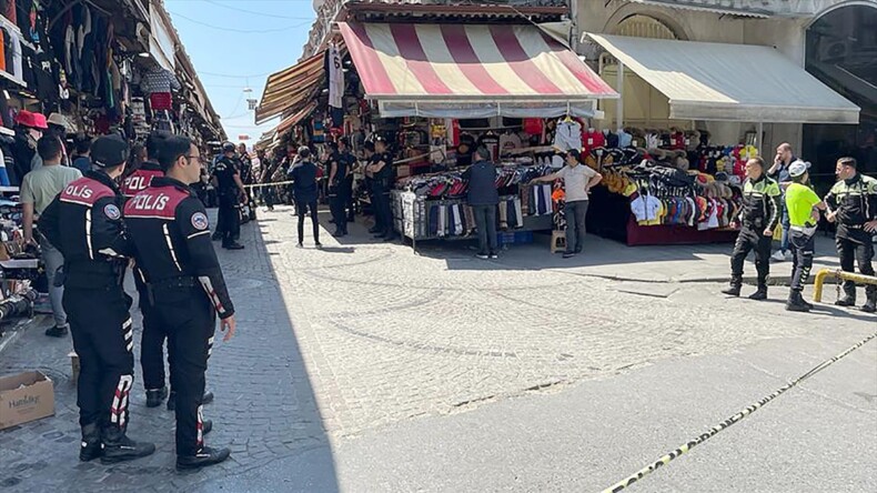 Fatih’te iki esnaf grubu arasında silahlı çatışma çıktı