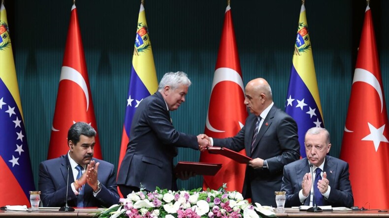 Türkiye ile Venezuela arasında 3 anlaşma imzalandı