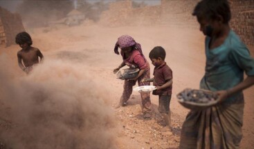 Dünya genelinde her 10 çocuktan biri çocuk işçi olarak çalışıyor