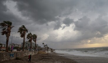 Meteorolojiden kuvvetli yağış, fırtına, toz taşınımı uyarısı