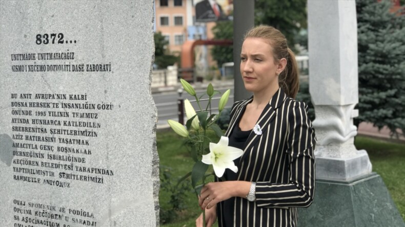 Türkiye’de, Srebrenitsa soykırımı zambak çiçekleriyle anılacak