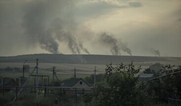 Ukrayna’nın Donetsk bölgesindeki Çasov Yar şehri Rus güçlerince vuruldu