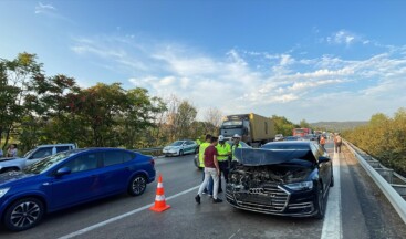 İstanbul-İzmir Otoyolu’ndaki zincirleme kazada 10 kişi yaralandı