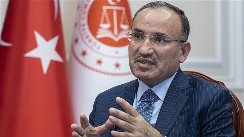 Adalet Bakanı Bozdağ: Hiçbir makam veya kişi, yargı yetkisinin kullanılmasında mahkemelere talimat veremez