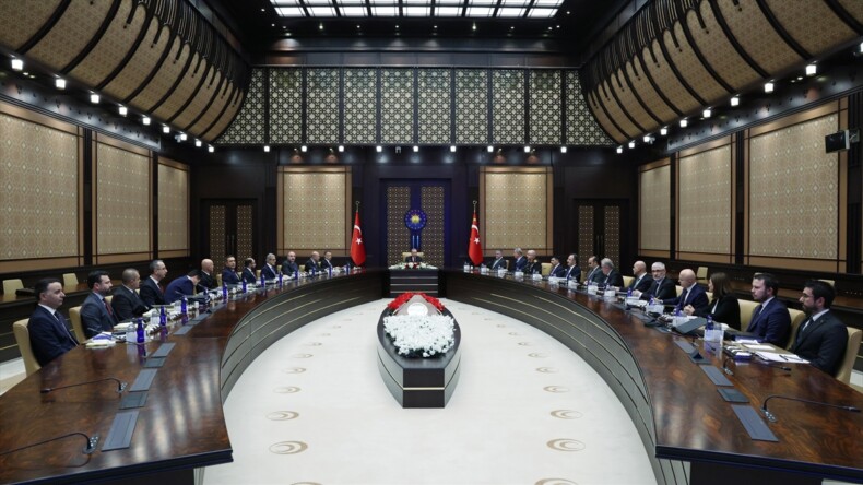 Savunma Sanayii İcra Komitesi Türkiye’nin hava savunmasının güçlendirilmesine yönelik kararlar aldı