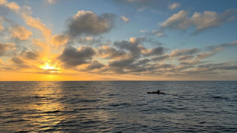 İki Türk sporcu, California’daki Catalina Kanalı’nı 13 saatte yüzerek geçti