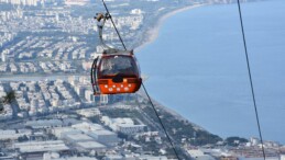 Antalya’da teleferik kazası soruşturmasına 19 belediye çalışanı dahil edildi