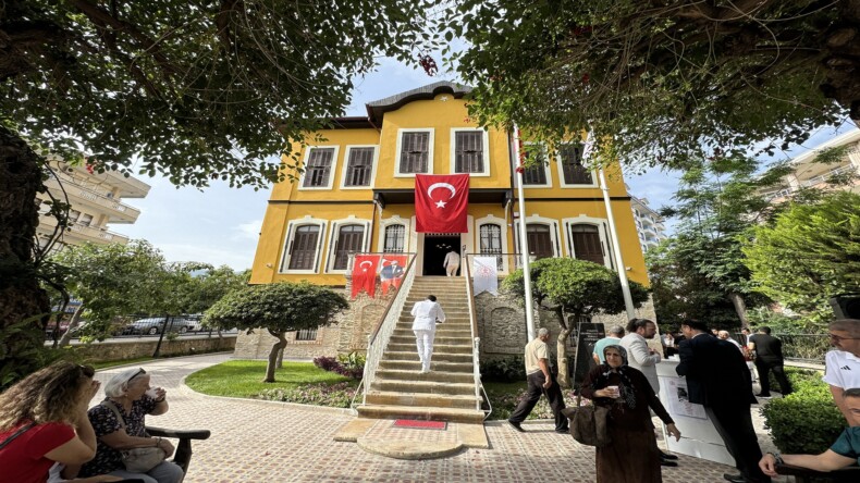 Alanya Atatürk Evi ve Müzesi açıldı