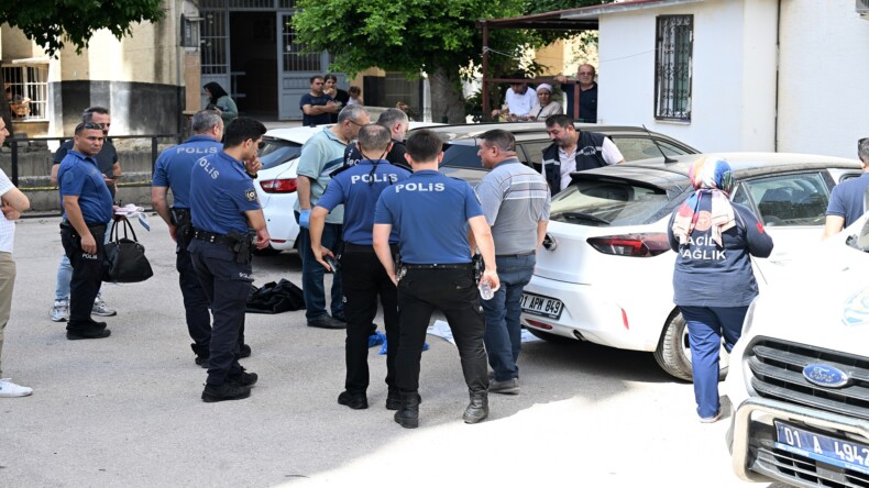 Antalya’da oynadığı av tüfeği ateş alan çocuğun yanındaki 2 arkadaşından biri öldü, diğeri yaralandı