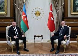  Cumhurbaşkanı Erdoğan, Azerbaycan Cumhurbaşkanı Aliyev ile görüştü.