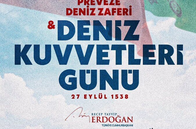 Cumhurbaşkanı Erdoğan, Dolmabahçe Ofisi’nden Fatih fırkateynini selamladı