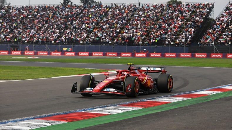 Formula 1’de Meksika Grand Prix’sini Carlos Sainz kazandı