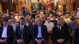 AK Parti Kemer İlçe Başkanlığına Uğur Ozan Gazioğlu yeniden seçildi