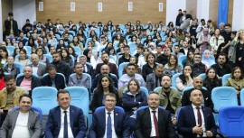 Alanya’da “Türk Dil Kurumu ve Türk Dünyasında Ortak Alfabe” konulu konferans düzenlendi